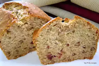 Cranberry Walnut Banana Cake