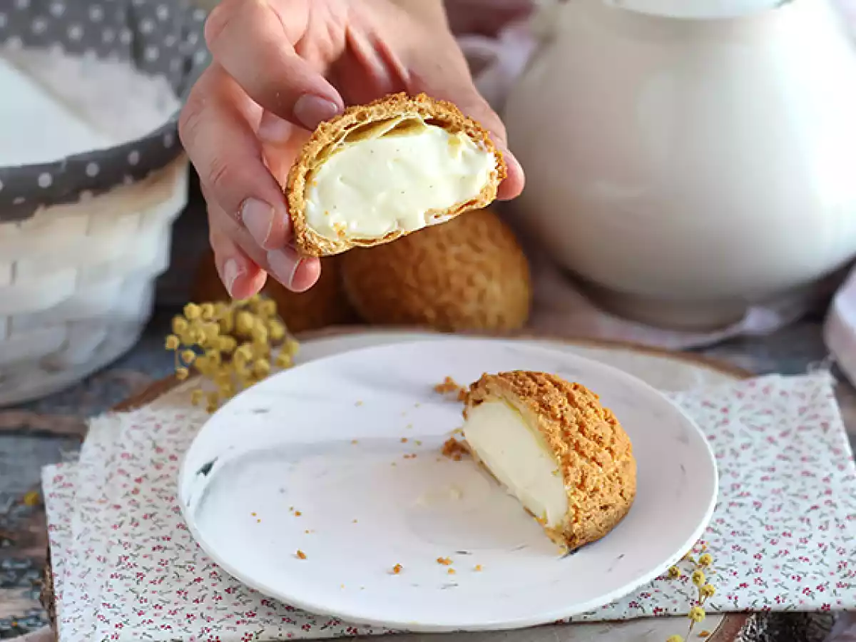 Craquelin topped vanilla cream puffs - photo 3