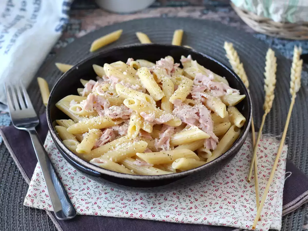 Cream and ham pasta: creamy, quick and irresistible! - photo 2