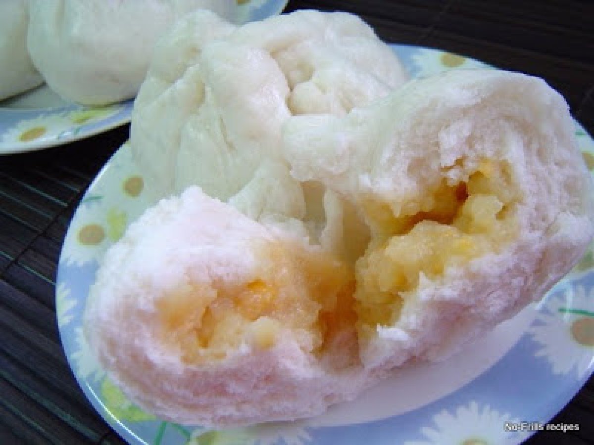 Cream Custard Bun ~ Pau - photo 3