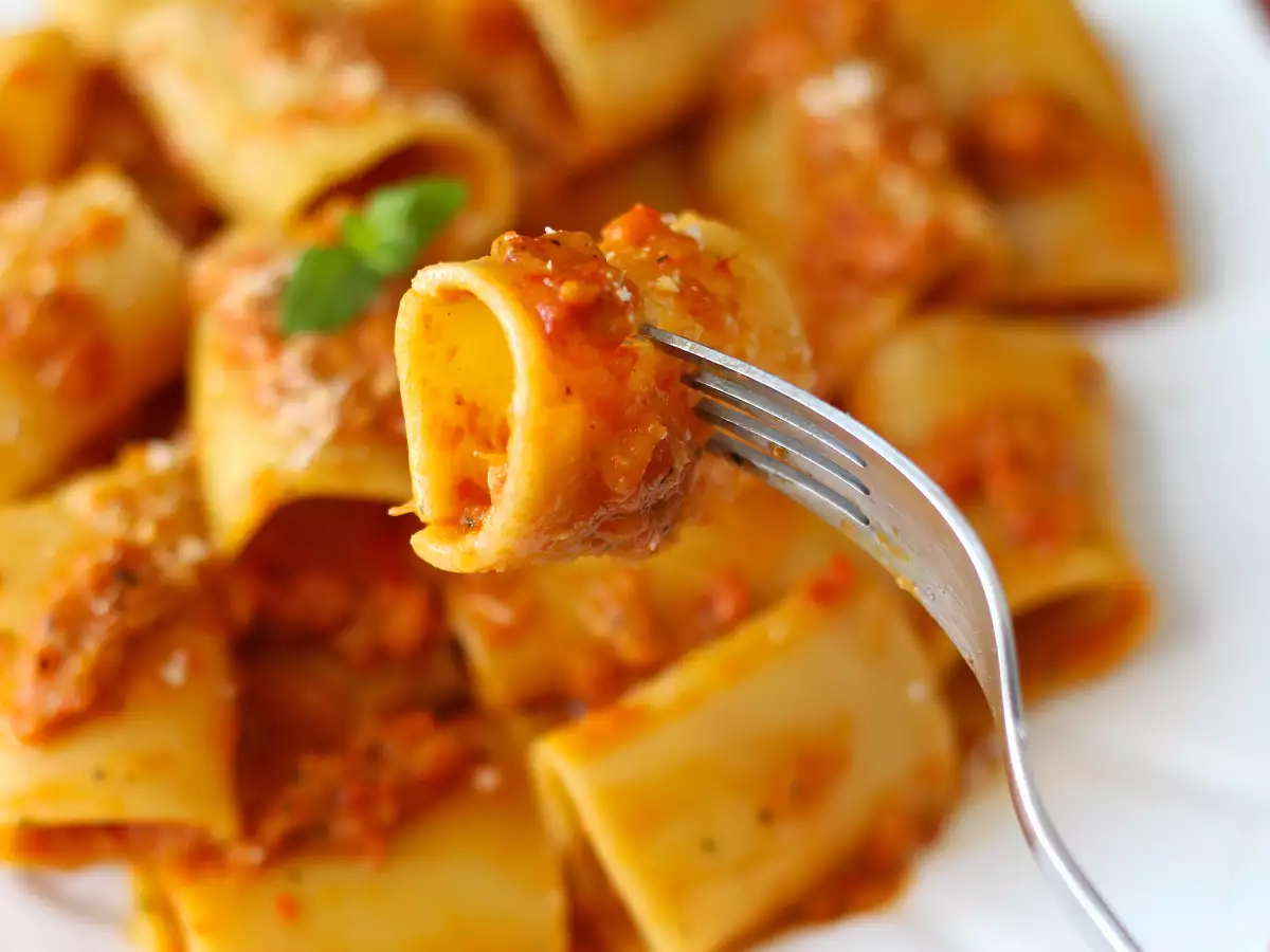 Creamy bell pepper and mint pasta - photo 4