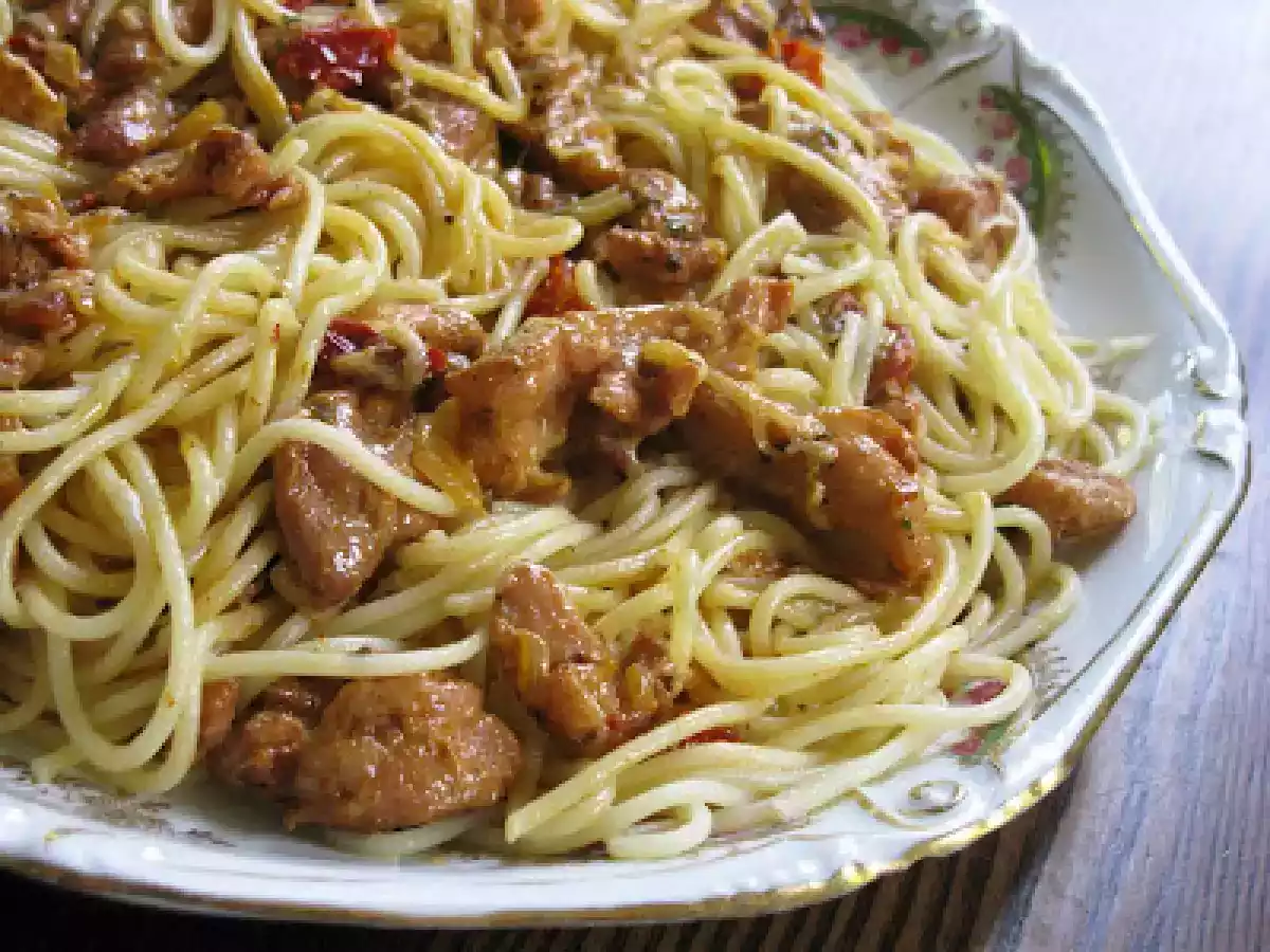 Creamy Cajun Chicken Pasta with Homemade Cajun Spice Mixture