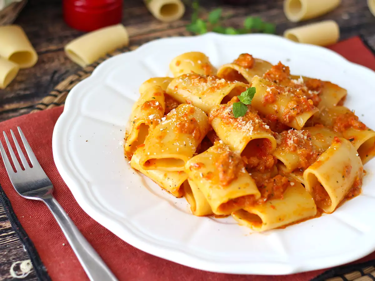 Creamy, fragrant bell pepper and mint pasta - photo 7