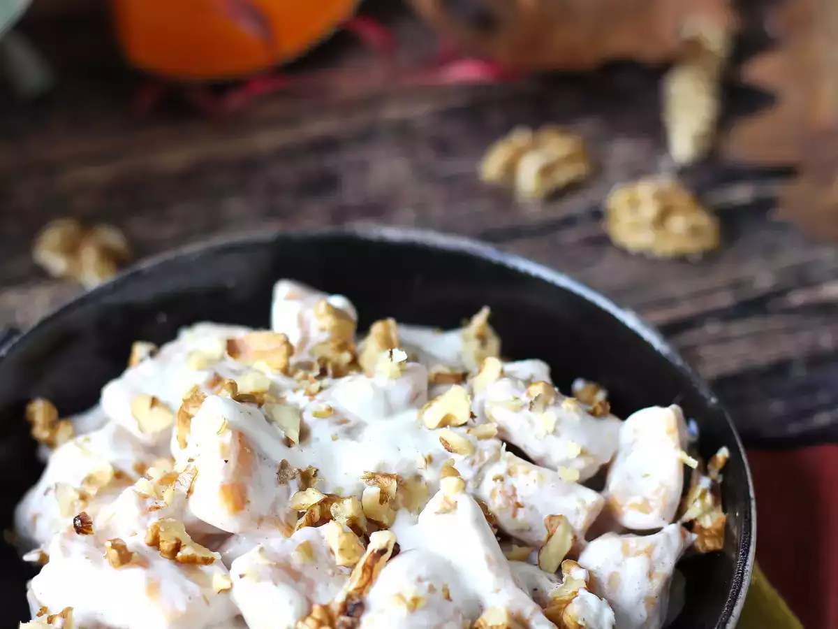 Creamy pumpkin gnocchi with cream cheese and crunchy walnuts - photo 4
