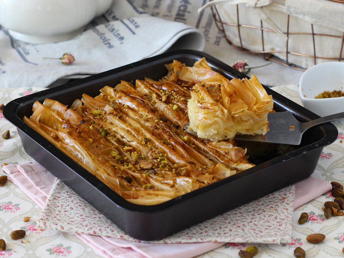 Crinkle cake, the super crispy and easy to make cake - Easy Turkish Laz Borek - photo 2