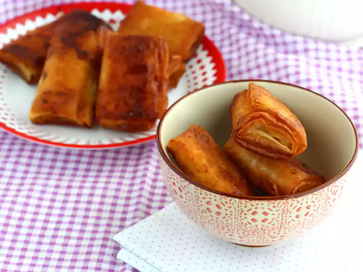 Crispy banana filo pastry