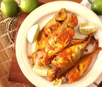 Crispy fried fish recipe with sambal & green mango salad