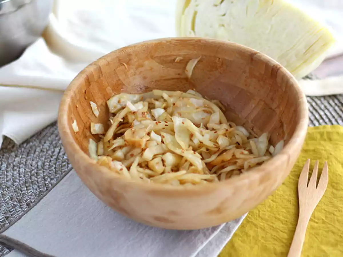 Crispy japanese cabbage salad - photo 2