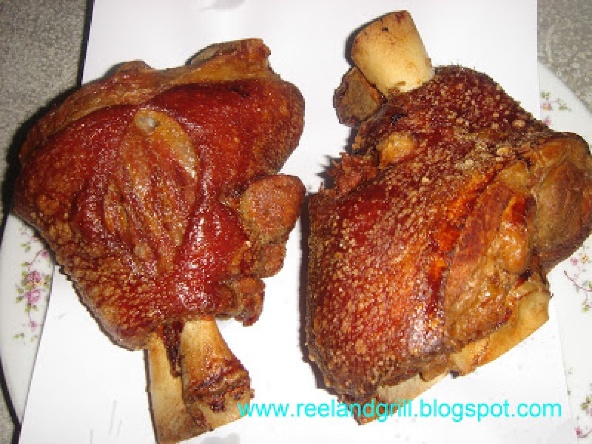 Crispy Pata (Deep Fried Pork Ham Hock or Knuckle) - photo 4