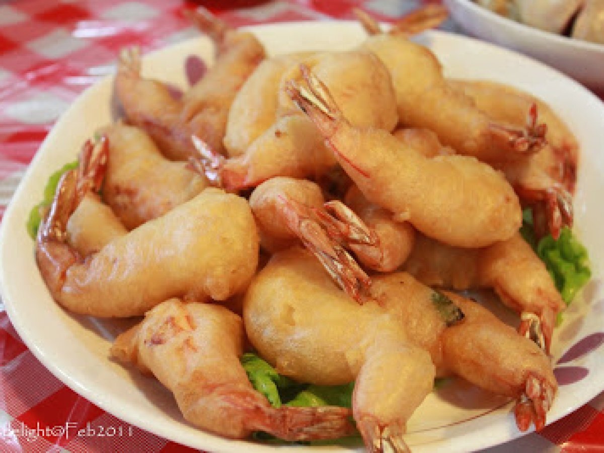 Crispy Puffy Prawns