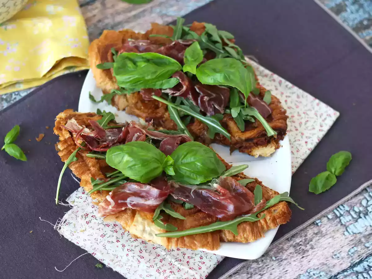 Croffle, the waffle style croissant sandwich with fig jam, goat cheese and Iberian ham - photo 3