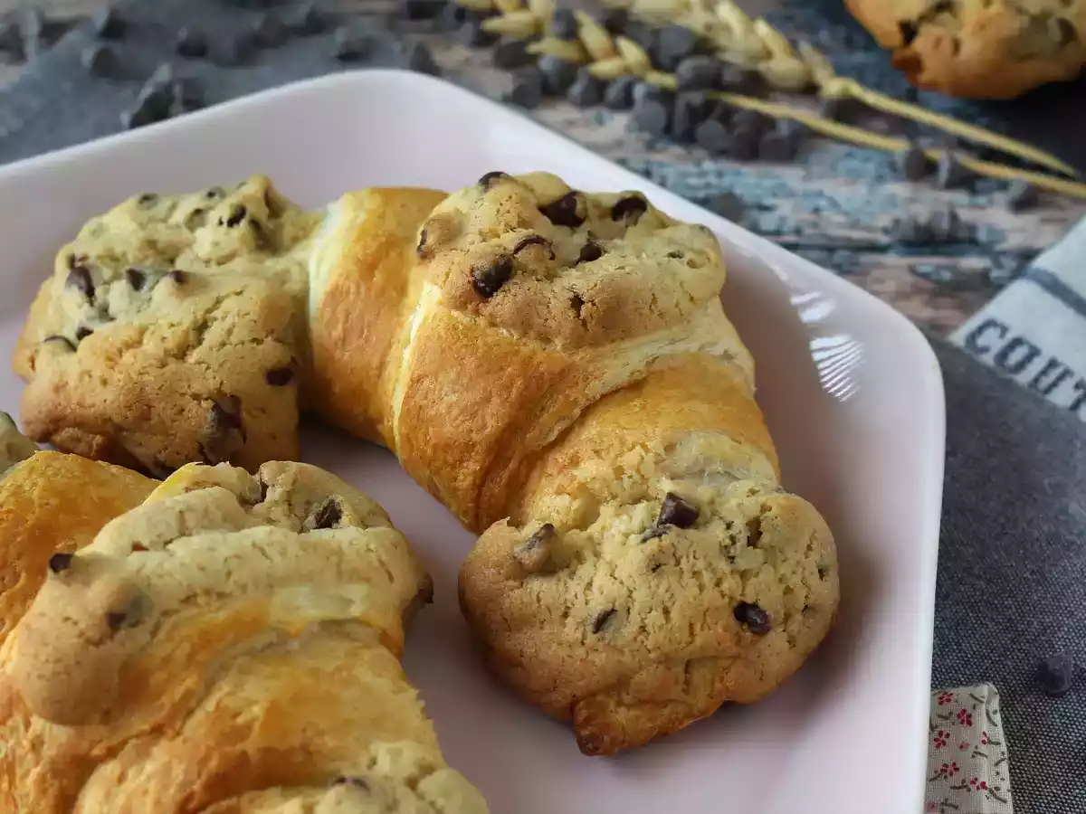 Crookies, super easy to make! perfect combo of cookies and croissant! - photo 2