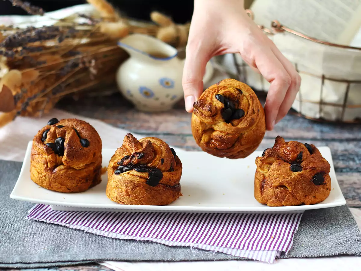 Cruffins: a combination of croissants and muffins, with custard and chocolate