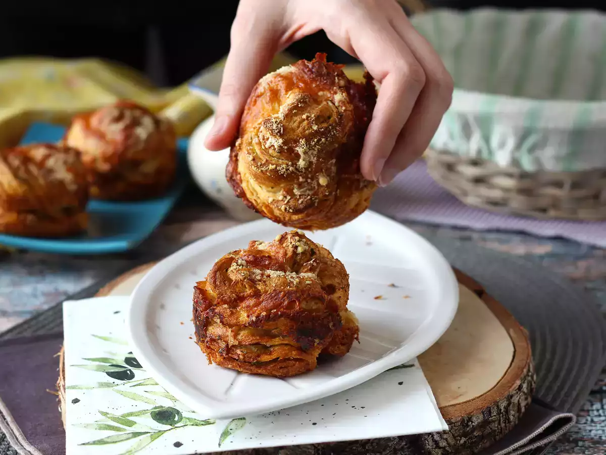 Cruffins, the combination of a croissant and a muffin, here made savoury with Parmesan and mozzarella. - photo 3