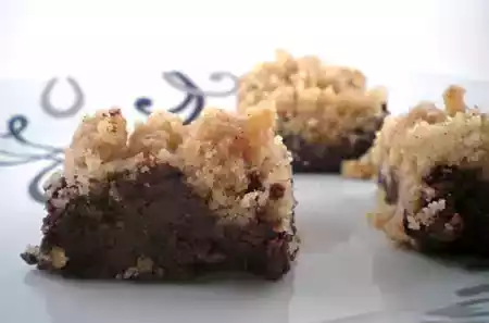 Crumb cake brownies recipe