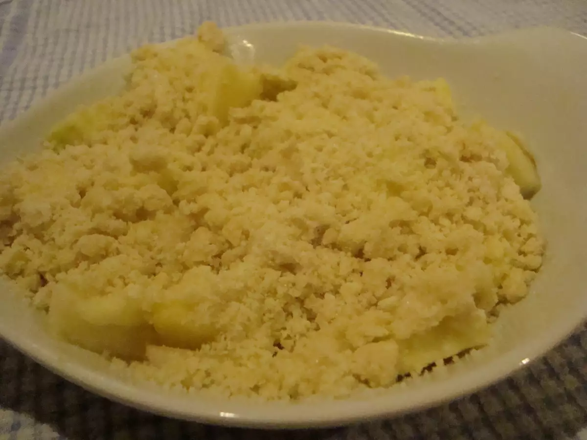 Crumble with Apple and Pear - photo 2