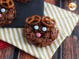 Crunchy chocolate and cereals reindeers - christmas snack, photo 2