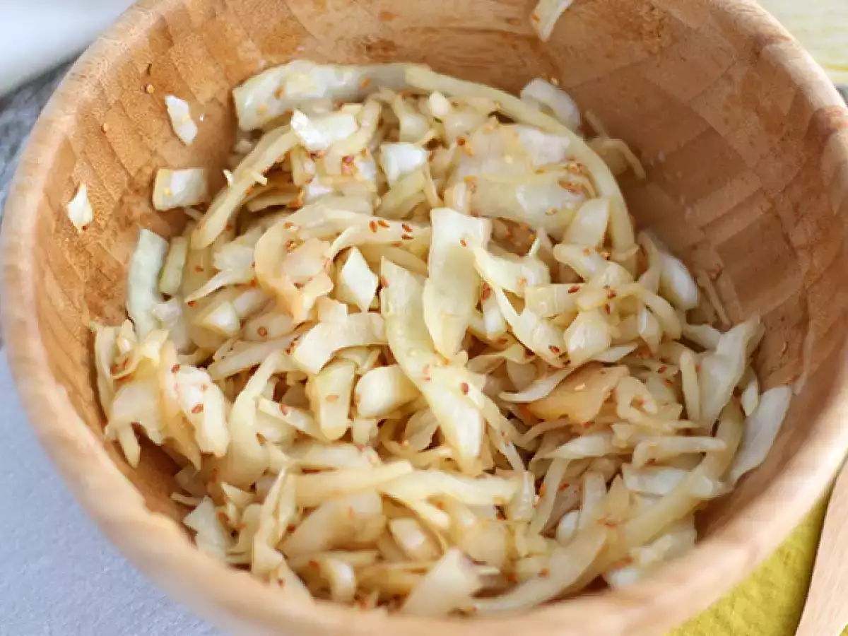 Crunchy Japanese-style cabbage salad - photo 3