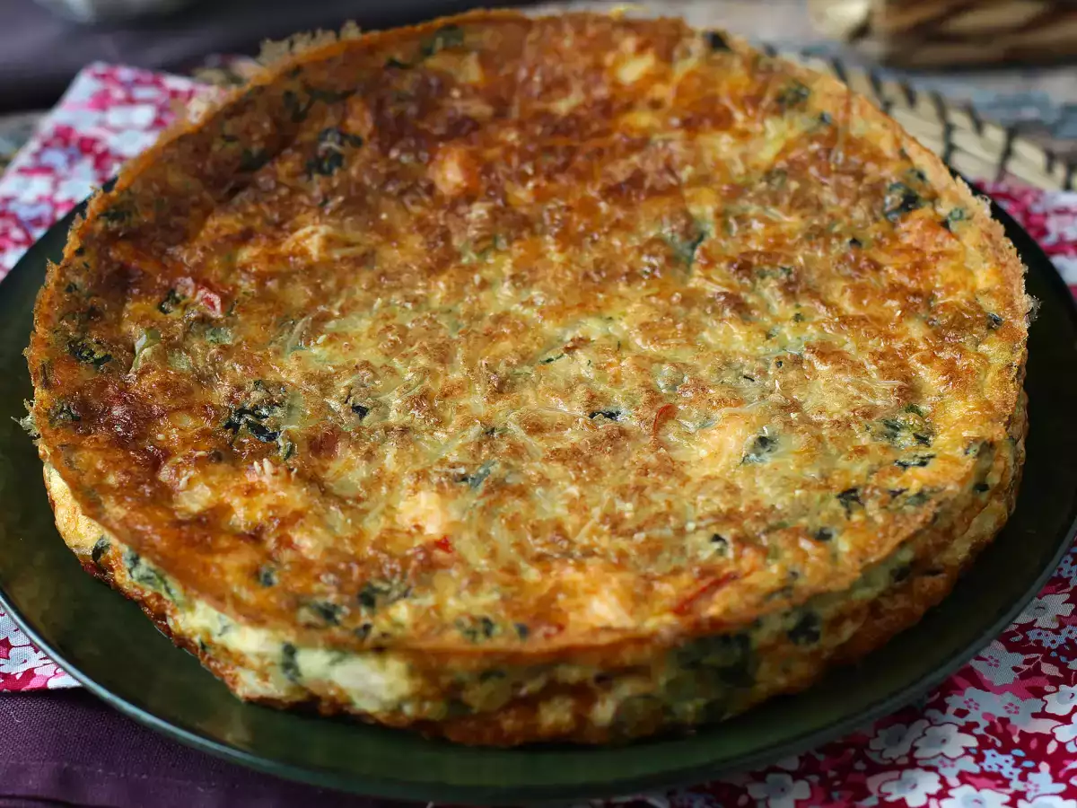 Crustless quiche with salmon, spinach, and cottage cheese - photo 2
