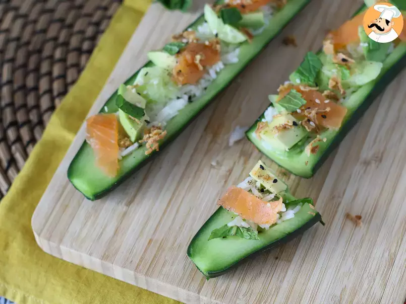 Cucumber boats with salmon, avocado and rice, photo 3