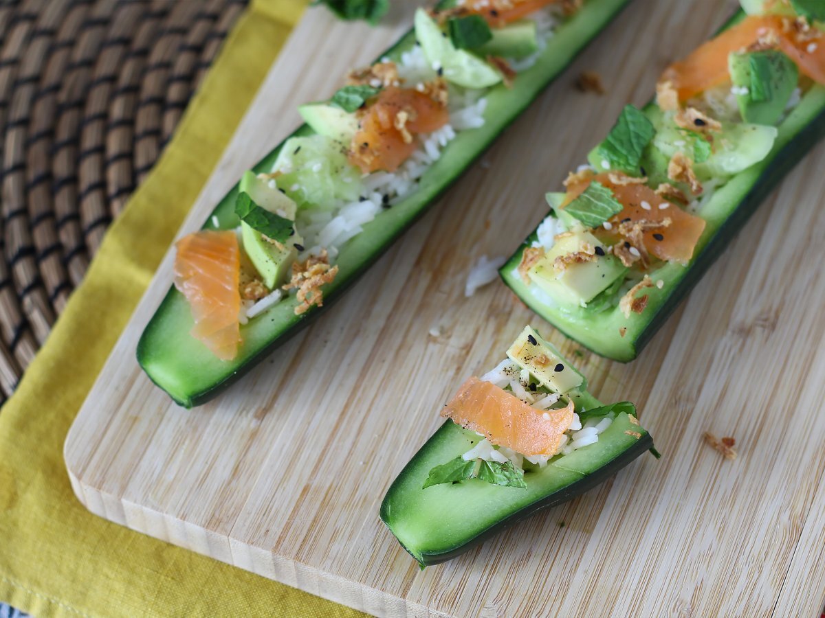 Cucumber boats with salmon, avocado and rice - photo 3