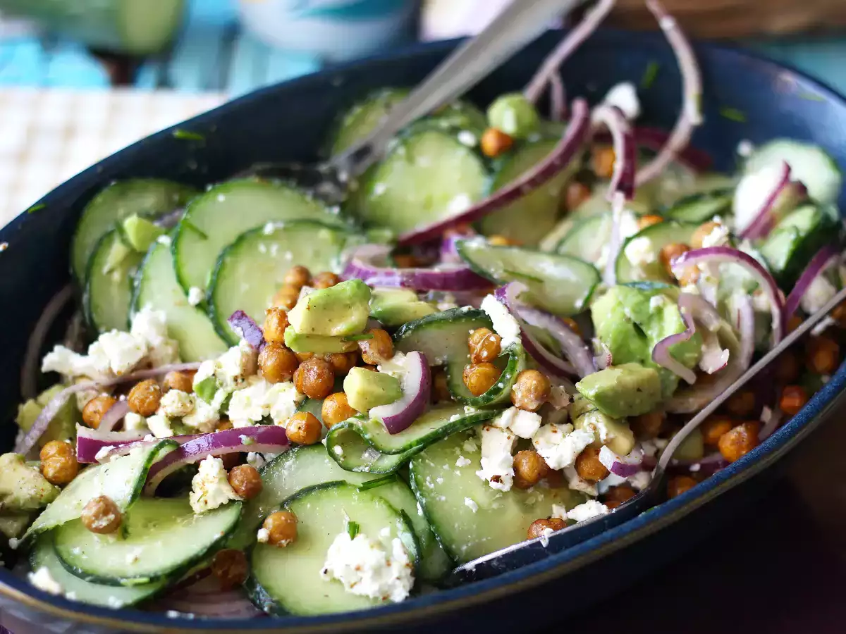 Cucumber, roasted chickpea, avocado and feta salad - photo 2