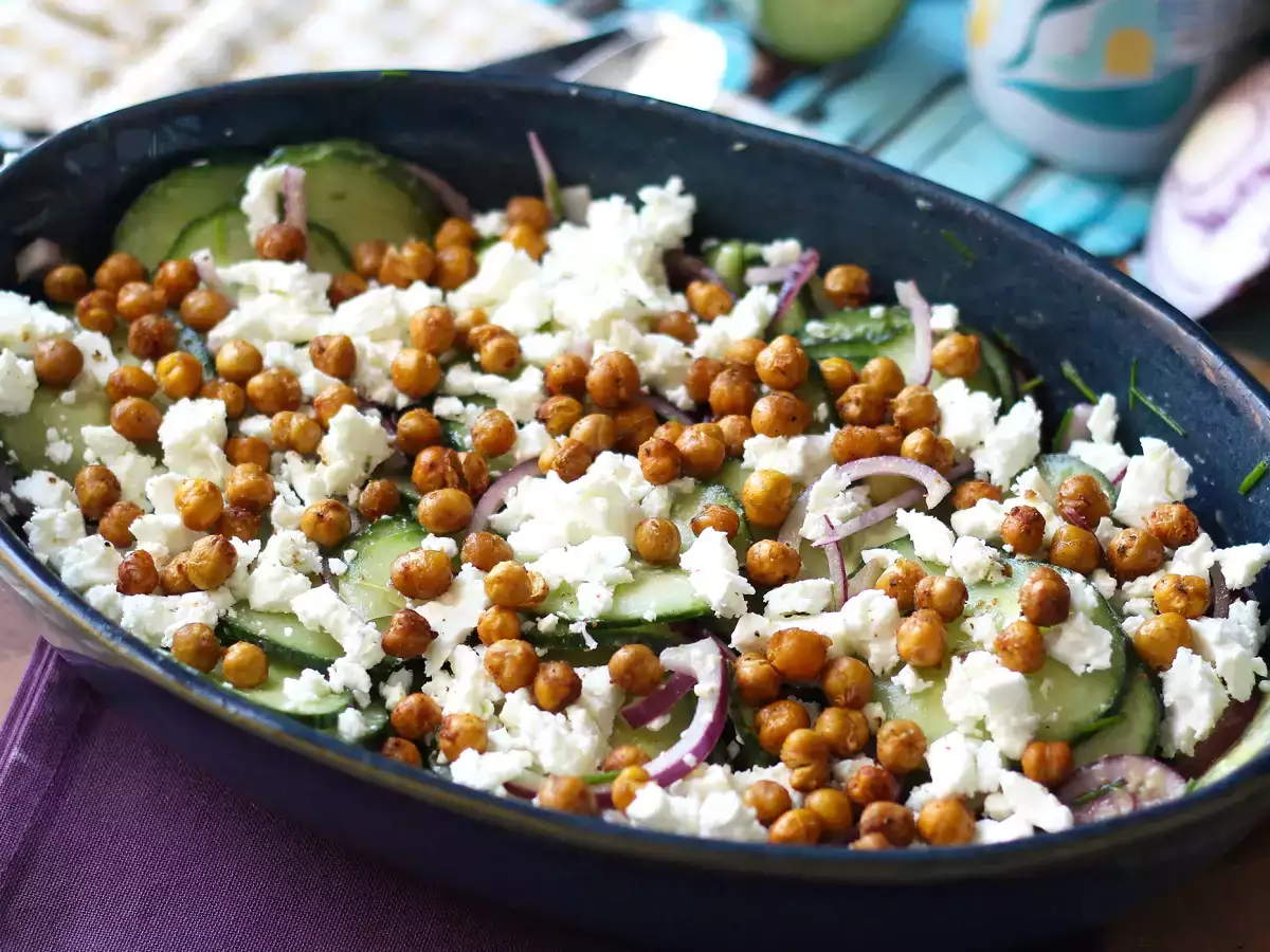 Cucumber, roasted chickpea, avocado and feta salad - photo 5