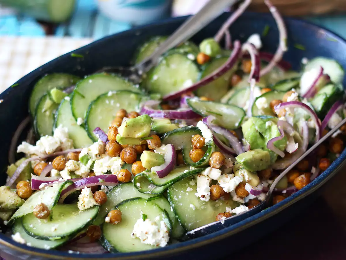 Cucumber, roasted chickpeas, avocado and feta salad - photo 2