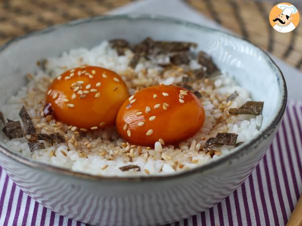 Cured egg yolks in soy sauce