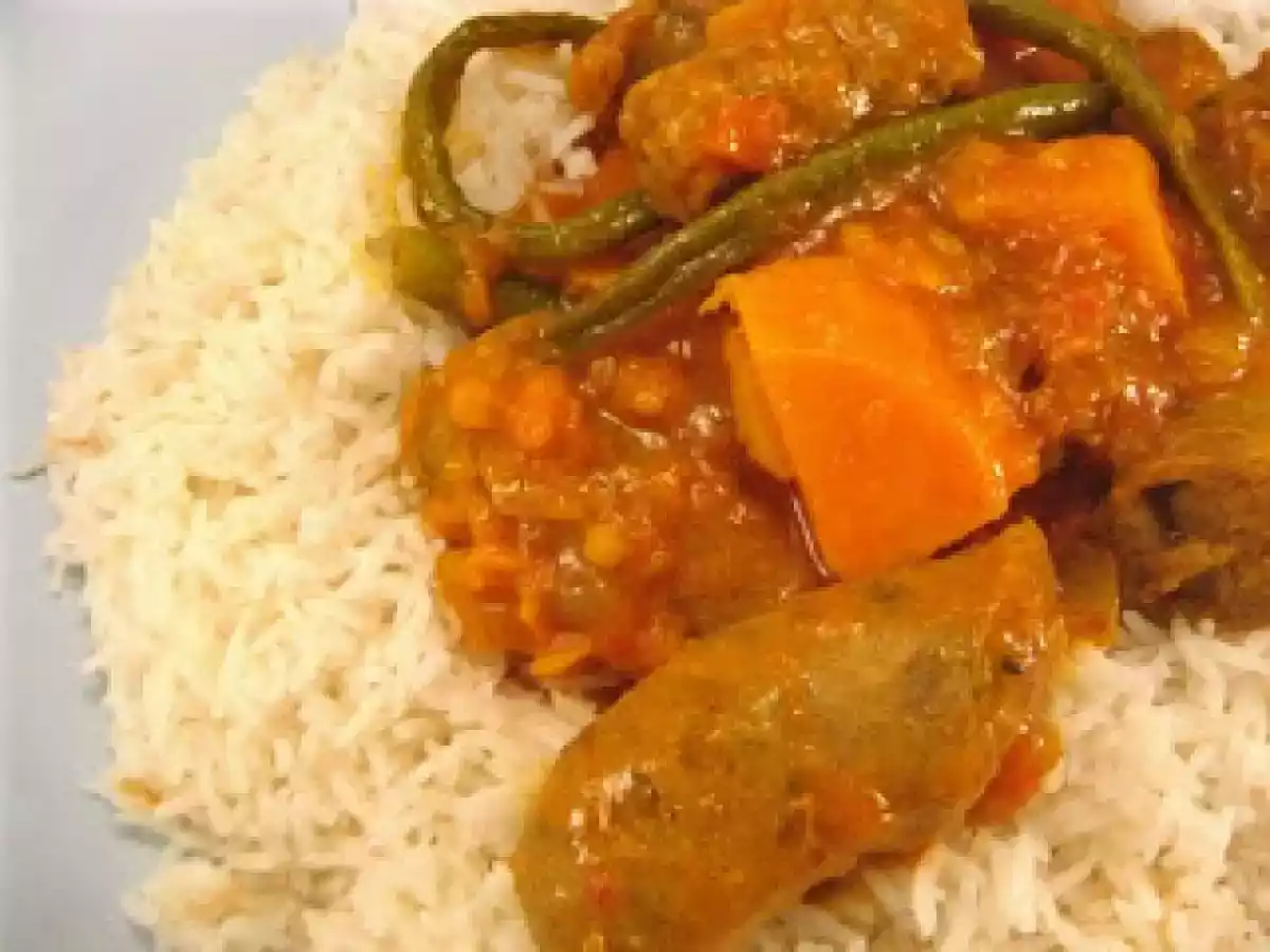 Curried sausages