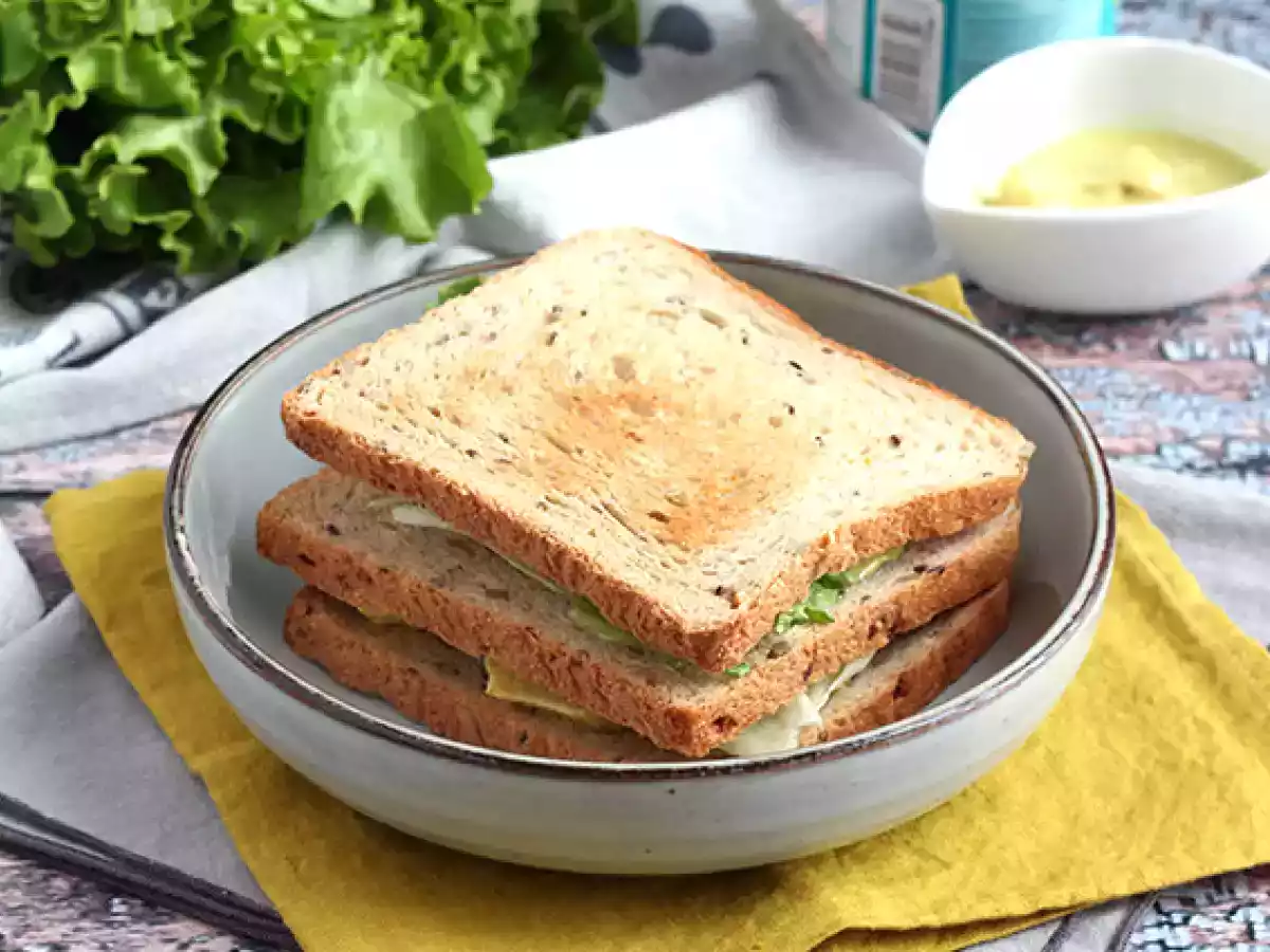 Curry chicken club sandwich - photo 3