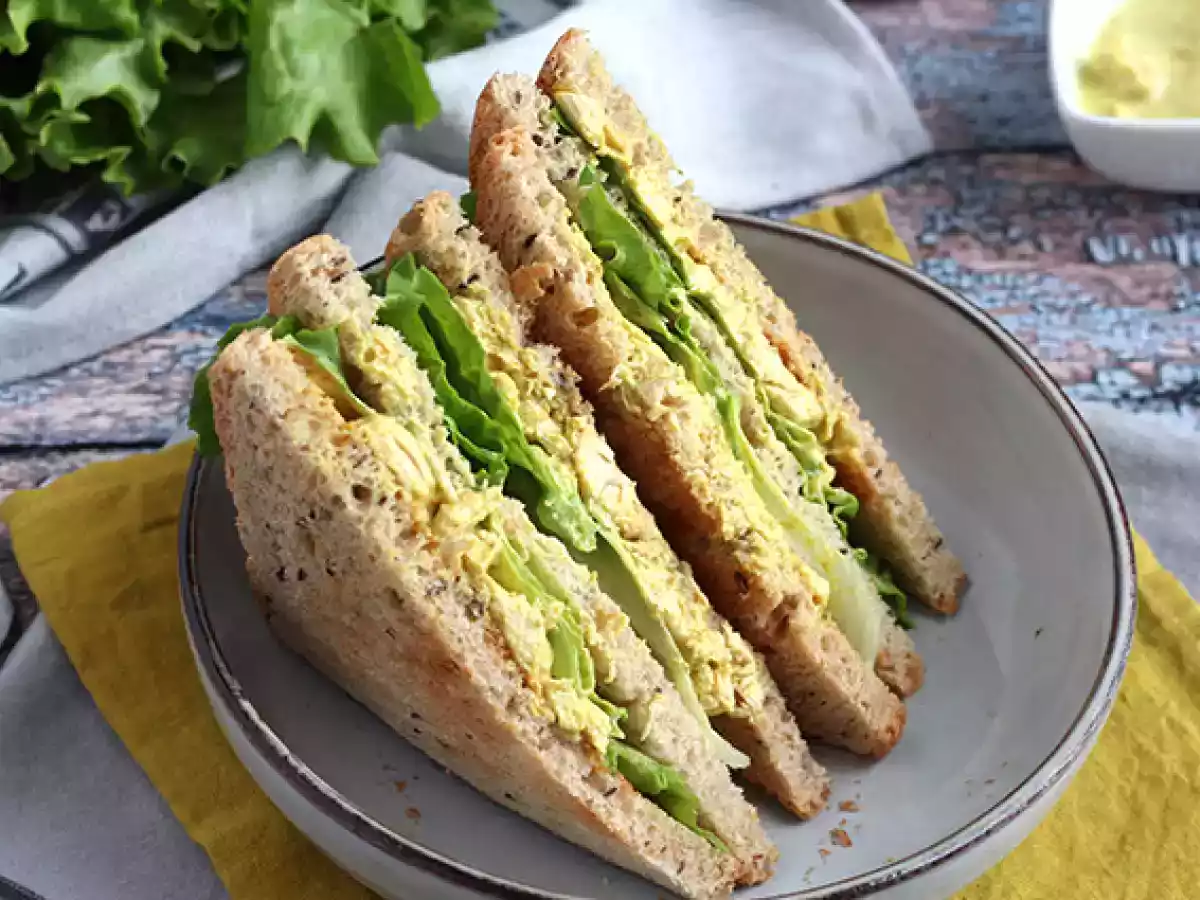 Curry chicken club sandwich - photo 5