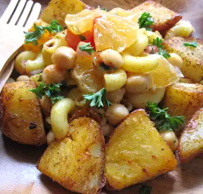 Curry mac salad recipe with smoked potatoes, fat free