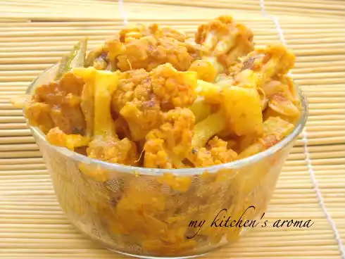Dahi ghobi recipe (cauliflower in curd)