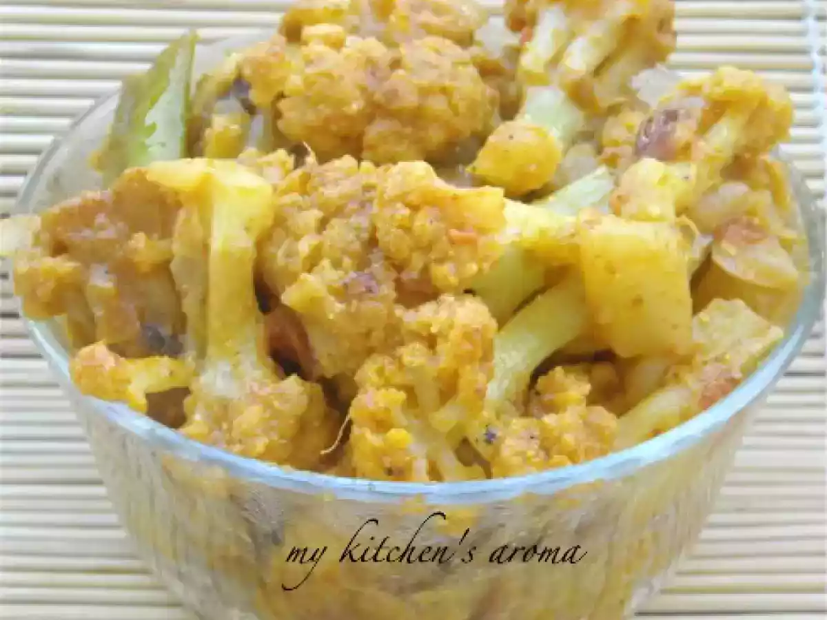 Dahi Ghobi (Cauliflower cooked in curd) - photo 2
