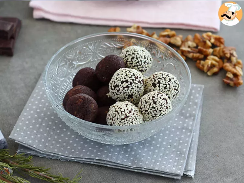 Dates and chocolate energy balls with sesame seeds, photo 4