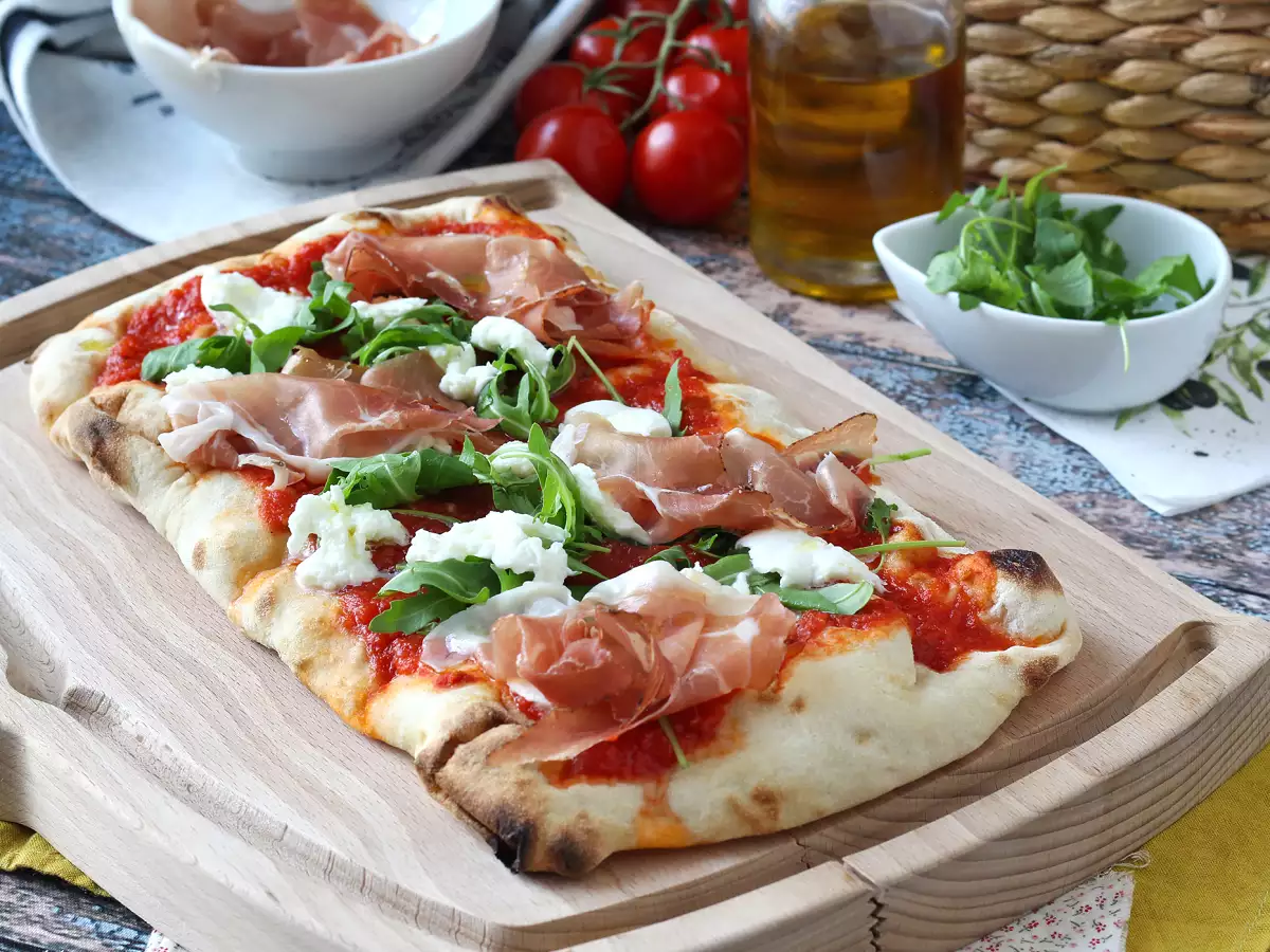 Delicious and super-quick pinsa - photo 2