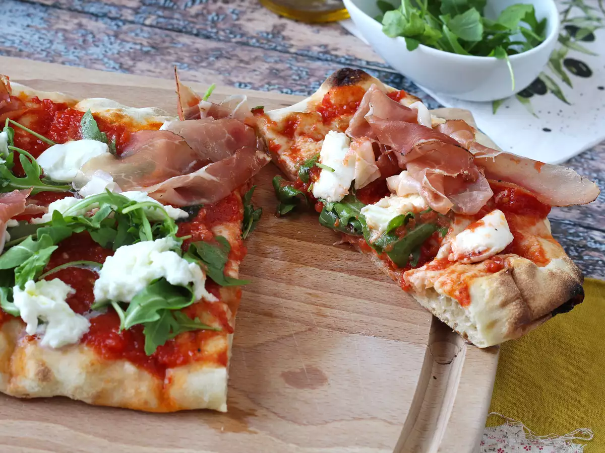 Delicious and super-quick pinsa - photo 6
