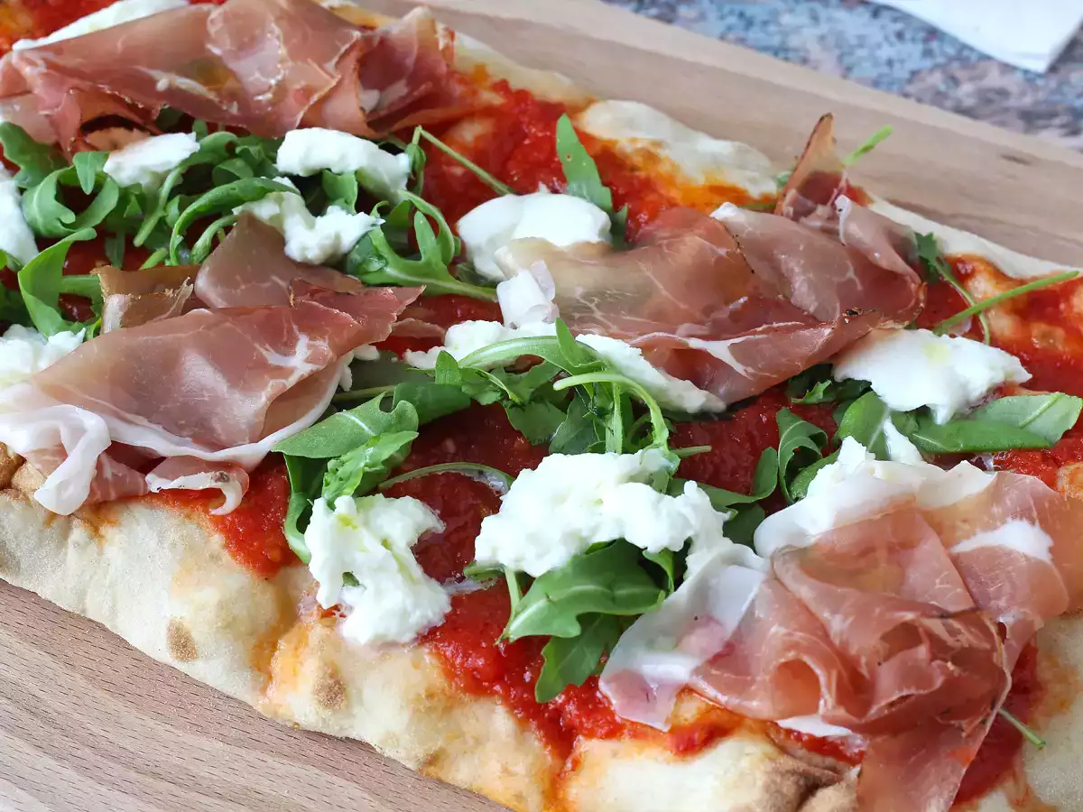 Delicious and super-quick pinsa - photo 7