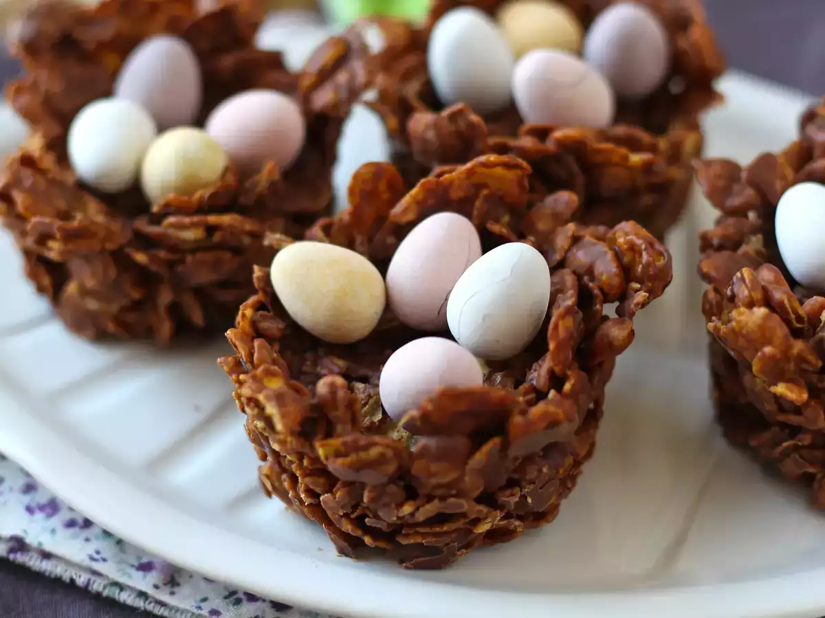 Desert roses Easter nests - photo 3