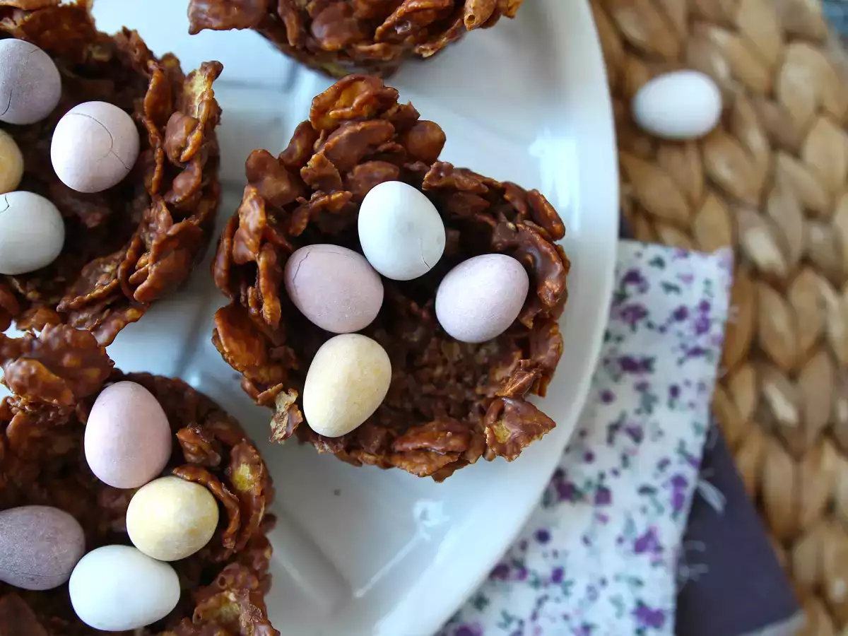 Desert roses Easter nests - photo 5