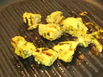 Dhaniya chicken kabab recipe (coriander chicken kabab)