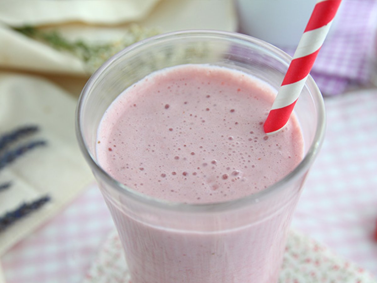 Double berry milkshake - photo 2