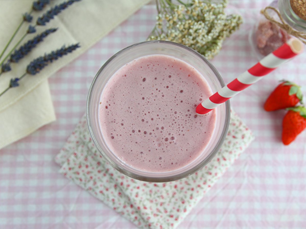 Double berry milkshake - photo 4