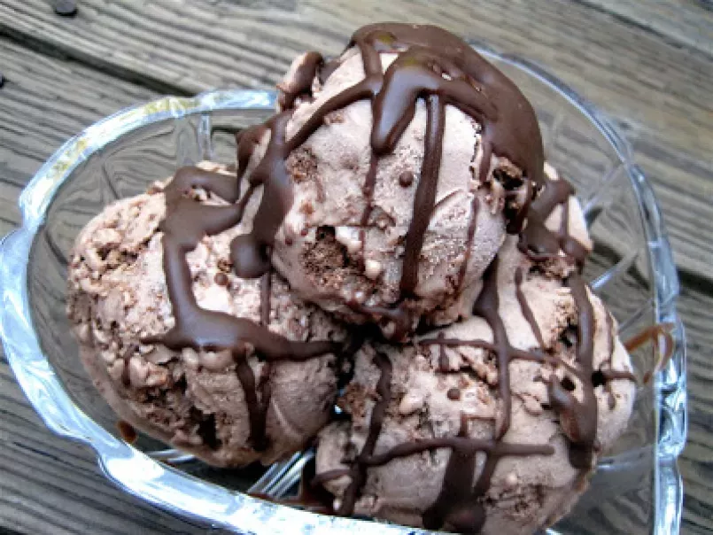 Double chocolate cheesecake ice cream - 100th post and Project Food Blog entry!, photo 2