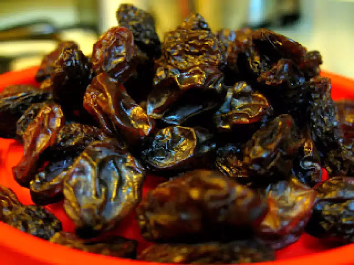 Drakshi Gojju/Dry Grapes Curry/Raisins Curry - photo 3