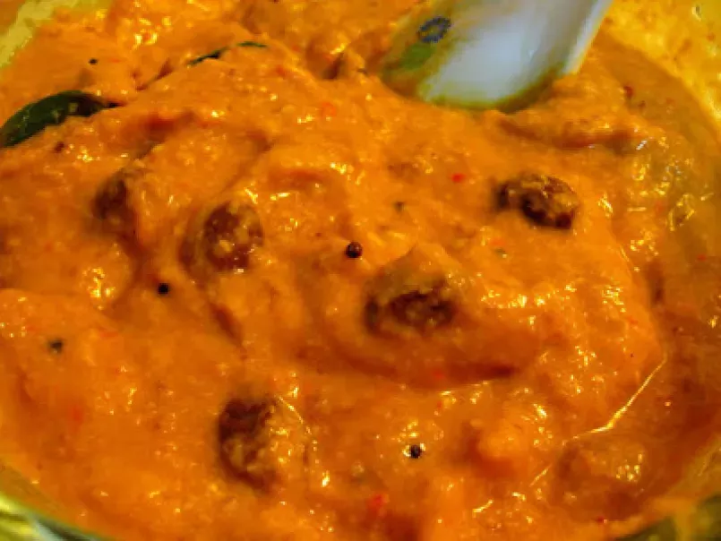 Drakshi Gojju/Dry Grapes Curry/Rasins Curry