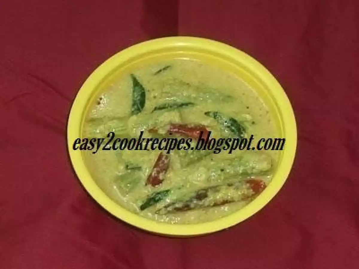 DRUMSTICK CURRY / MURUNGGAIKAI KOOTU