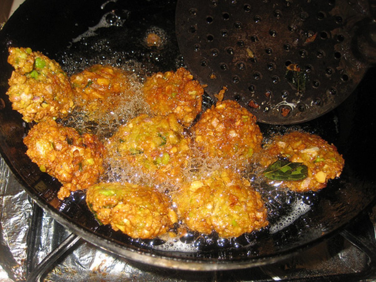 Dry Yellow Peas Masala Vadai - photo 2