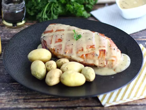 Recipe Duck breast with sauce made with truffle pieces